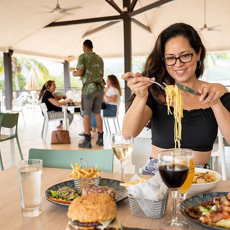 Rivland Resort Païta 外观 照片