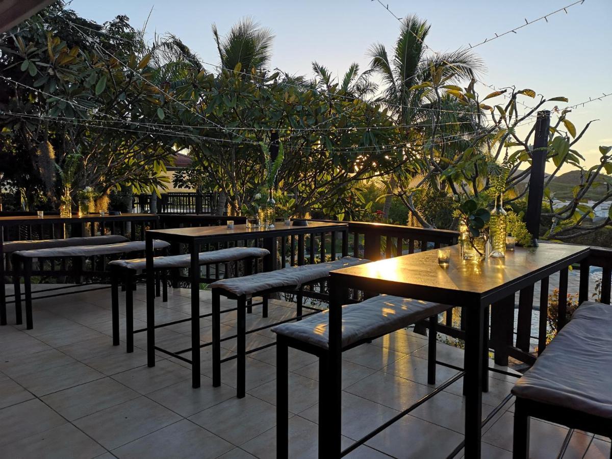 Rivland Resort Païta 外观 照片