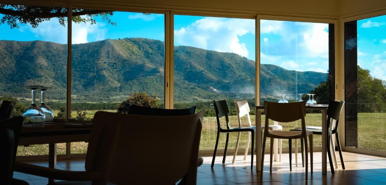 Rivland Resort Païta 外观 照片
