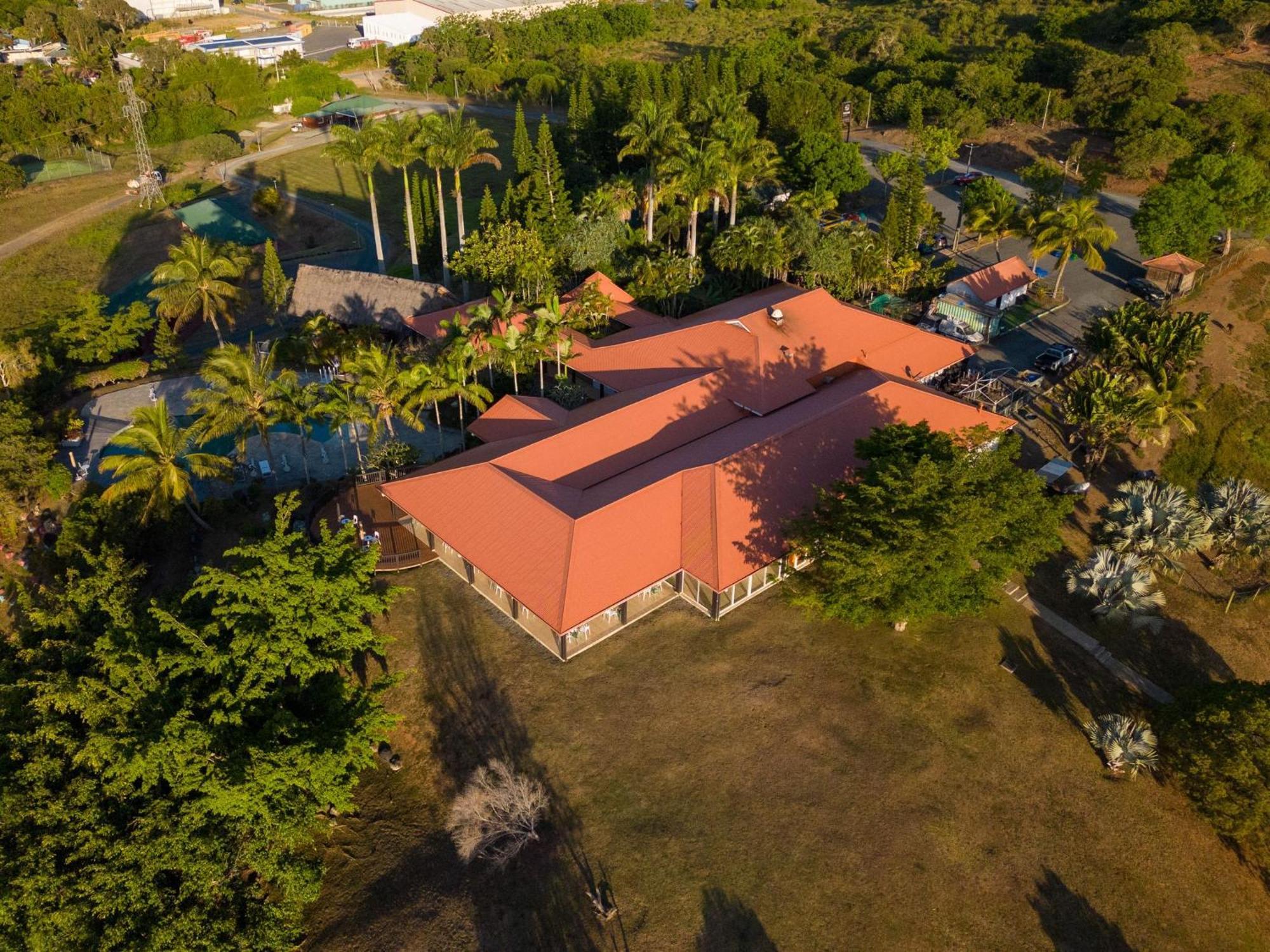 Rivland Resort Païta 外观 照片